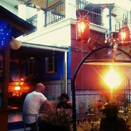 Хостел Casa Babylon Backpakers