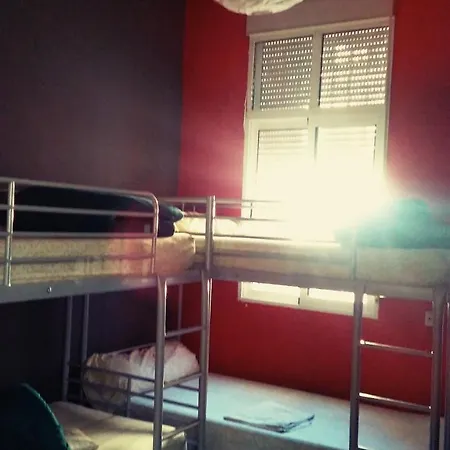 Casa Babylon Backpakers Хостел Малага
