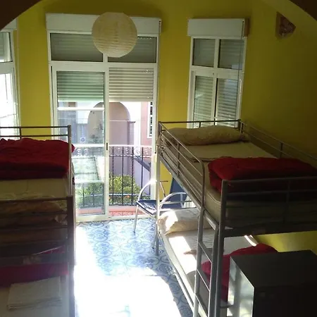 Хостел Casa Babylon Backpakers *