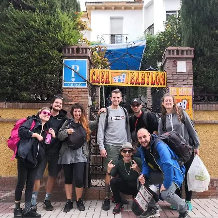 Casa Babylon Backpakers * Малага