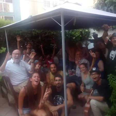Casa Babylon Backpakers Хостел Малага